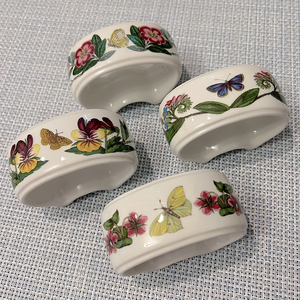 Portmeirion Botanic Garden, Set of 4 Napkin Rings - 2” x 2.75” each